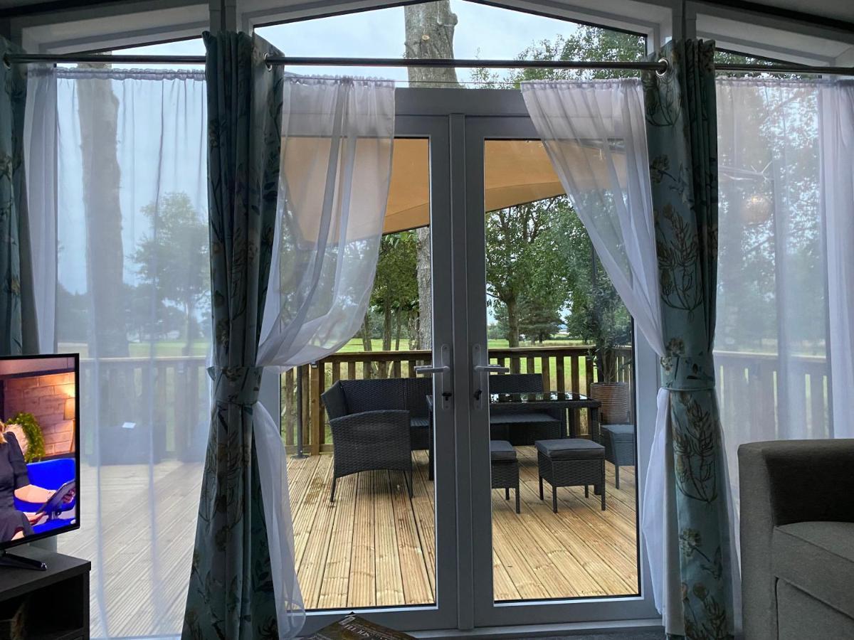 Teviotdale Lodge At Lilliardsedge Holiday Park Jedburgh Ngoại thất bức ảnh