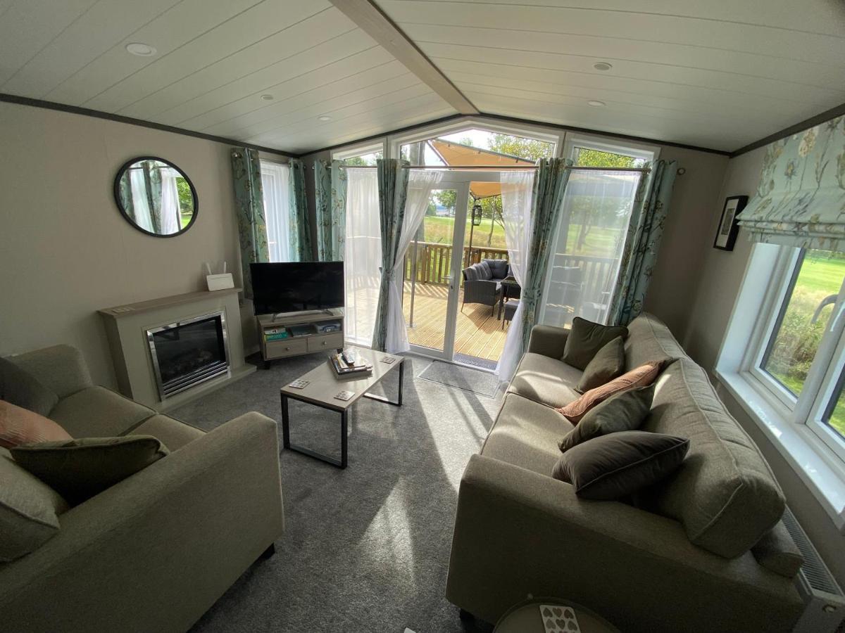 Teviotdale Lodge At Lilliardsedge Holiday Park Jedburgh Ngoại thất bức ảnh